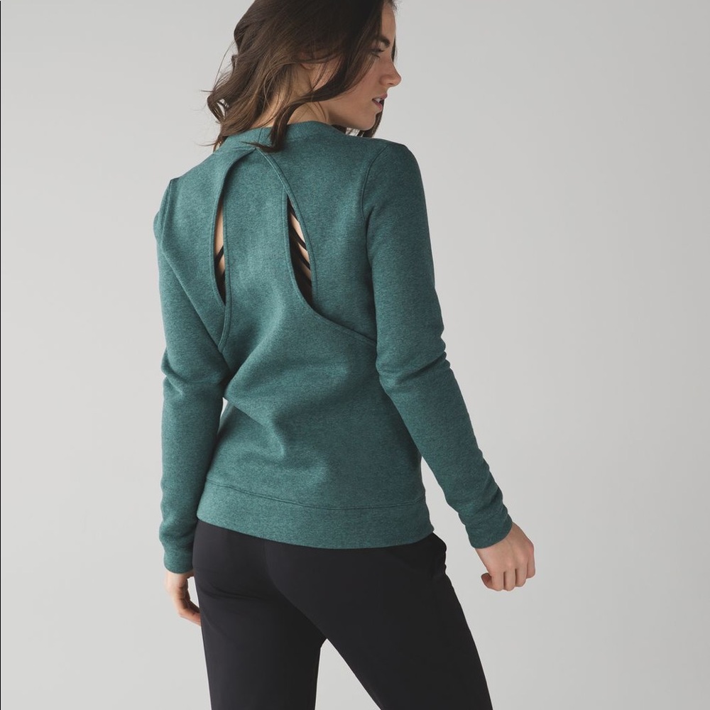 Lululemon & go endeavor hunter green open back top